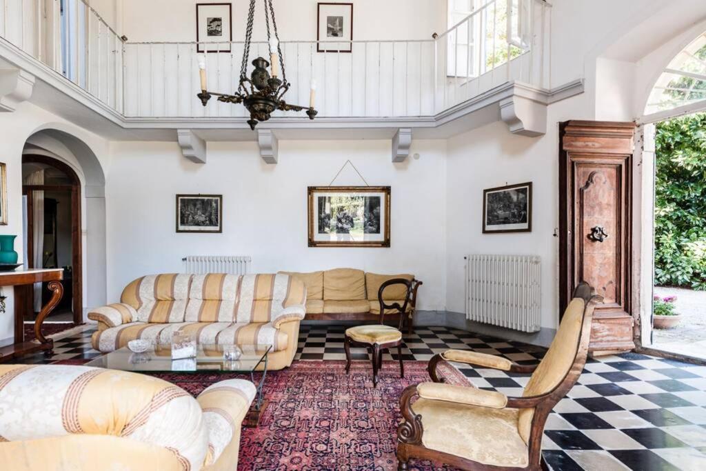 Villa Ott Crespina ภายนอก รูปภาพ